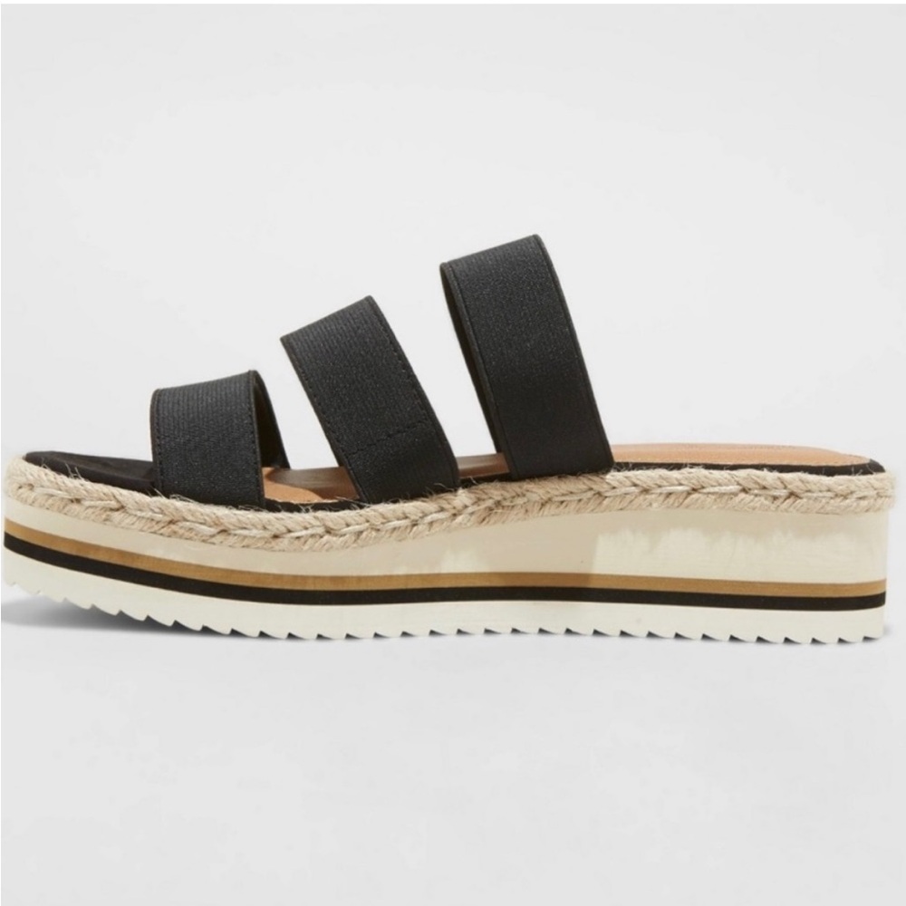 Universal Thread Florence sandal size 8.5